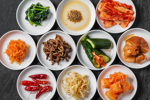 Panchan - Các món ăn phụ Hàn Quốc nổi tiếng 